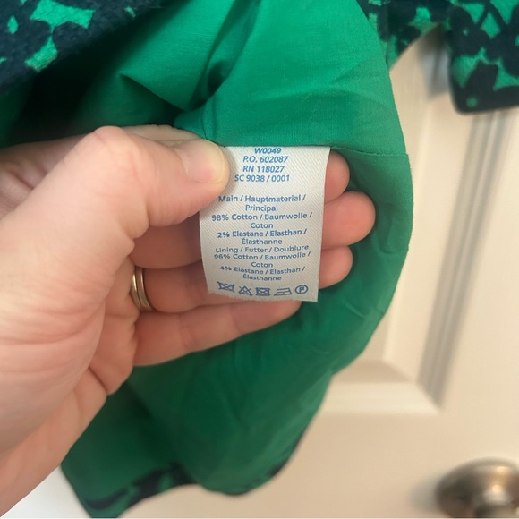 Boden Fleur Fitted Kelly Green and Navy Top/Blouse - Picture 10 of 10